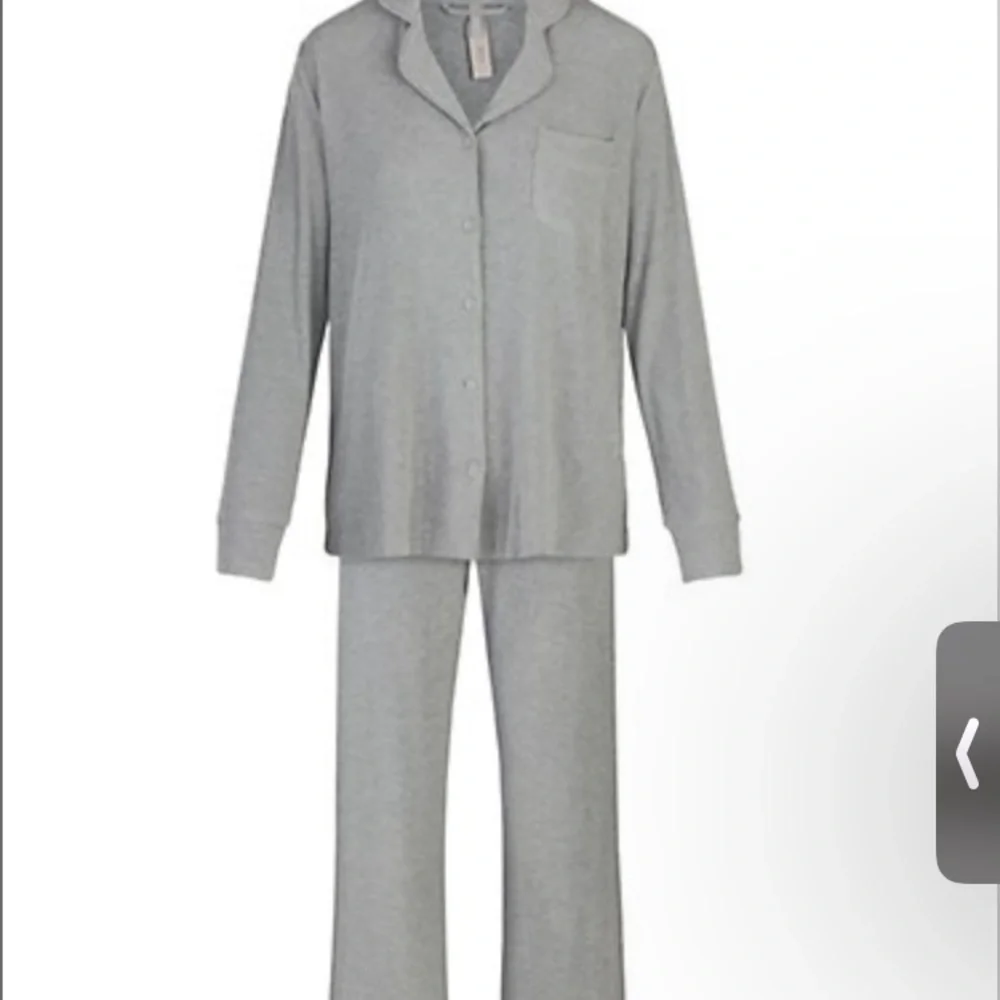 SKIMS Ribbed Pajama Set - Picture 2 of 2